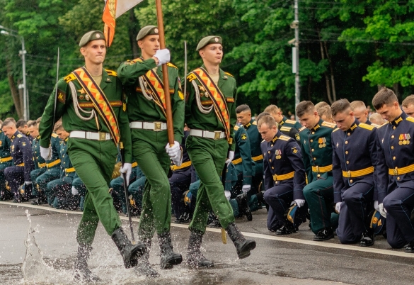 Курсанты смоленской академии ПВО стали офицерами